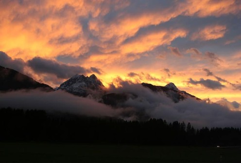 Vakantie Villa Karinthie 09 Alpen Zonsondergang